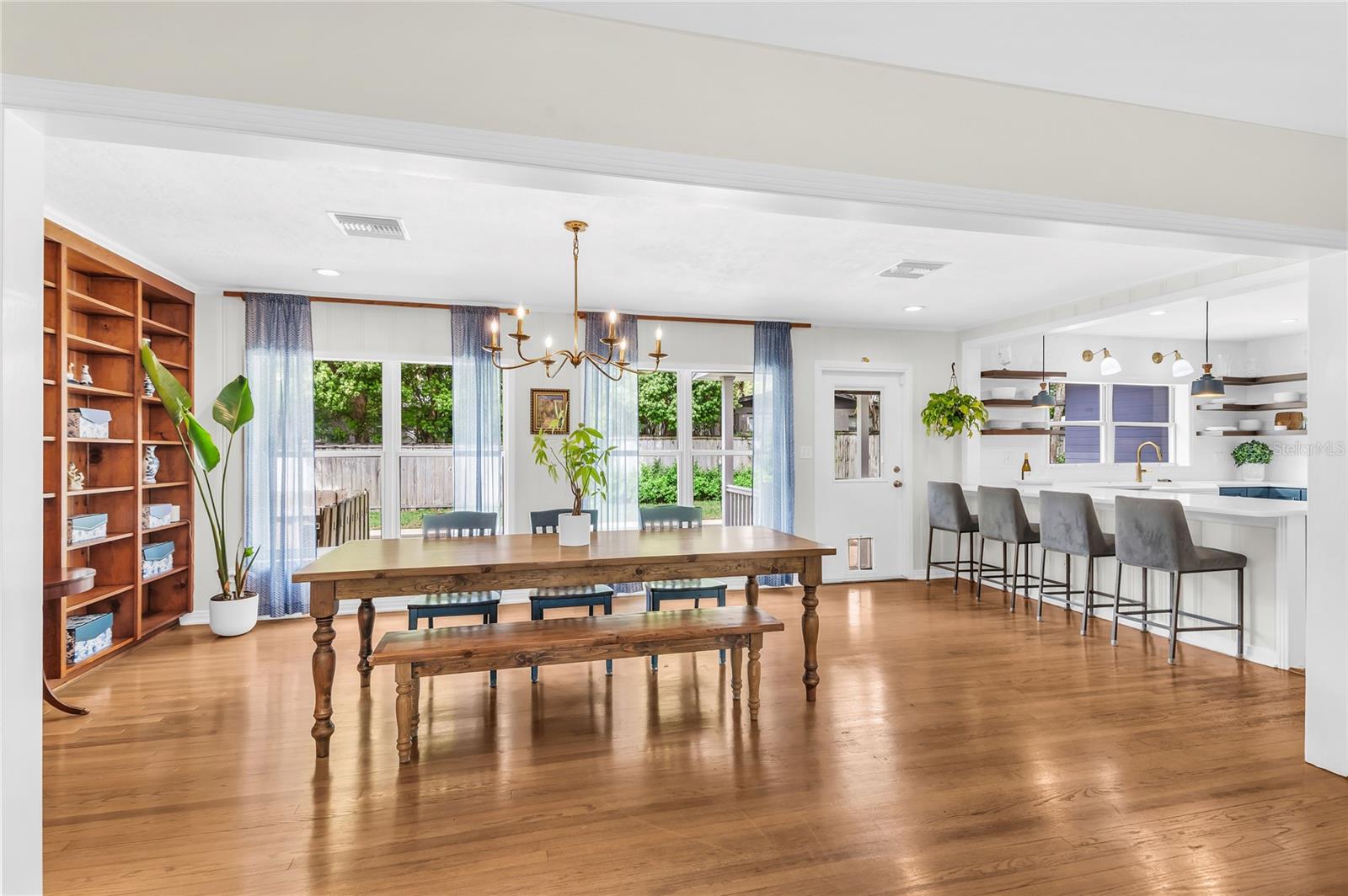 SUMMERLIN HILLS - Residential