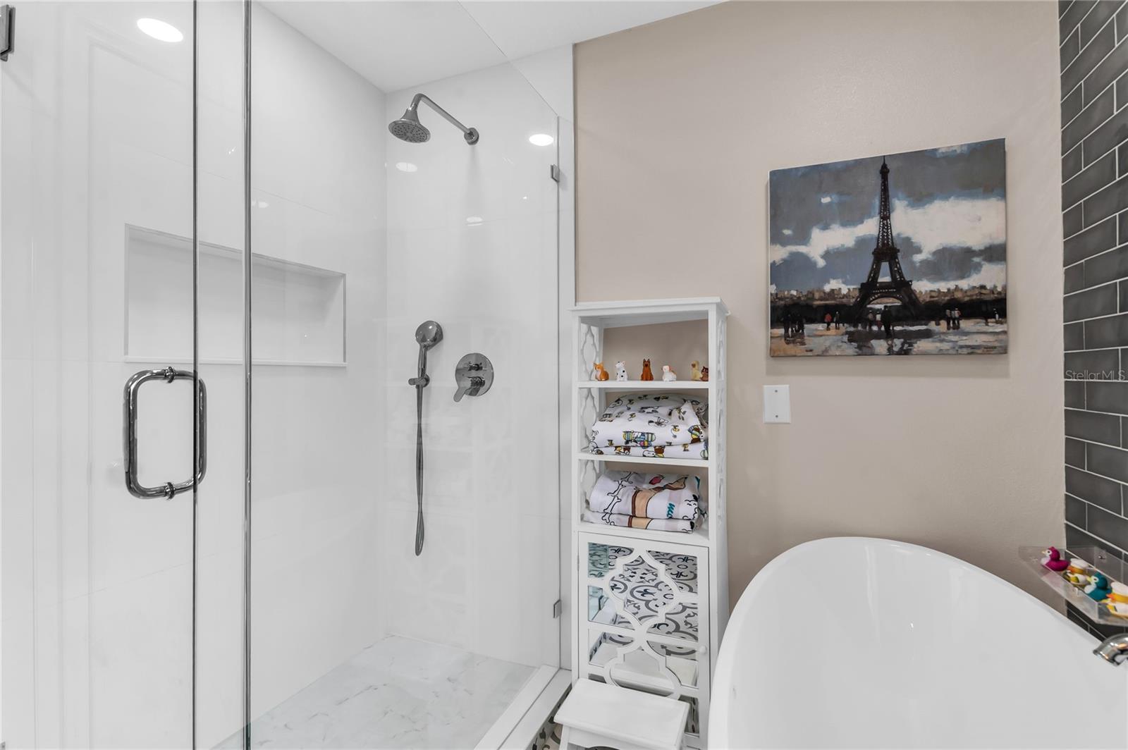 SUMMERLIN HILLS - Residential