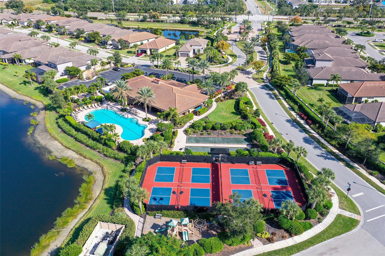 COBBLESTONE AT PALMER RANCH - Residential