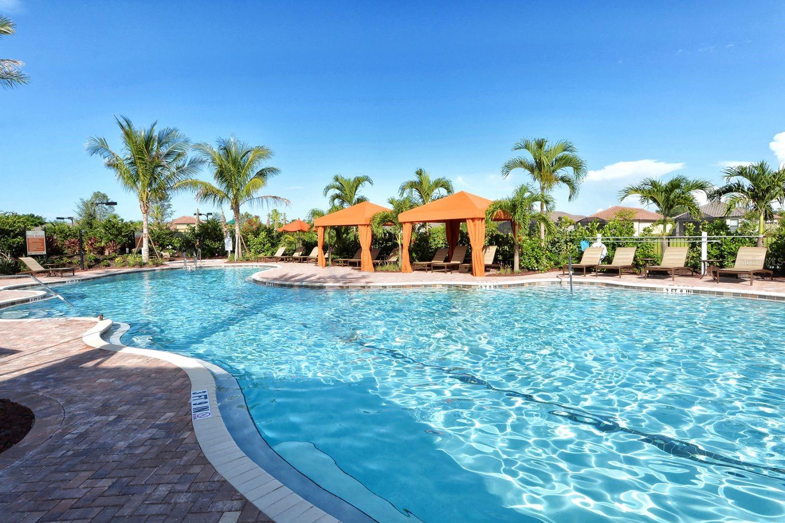 COBBLESTONE AT PALMER RANCH - Residential