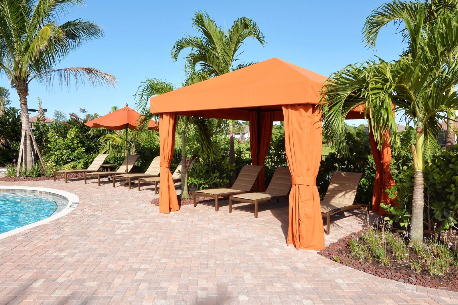 COBBLESTONE AT PALMER RANCH - Residential