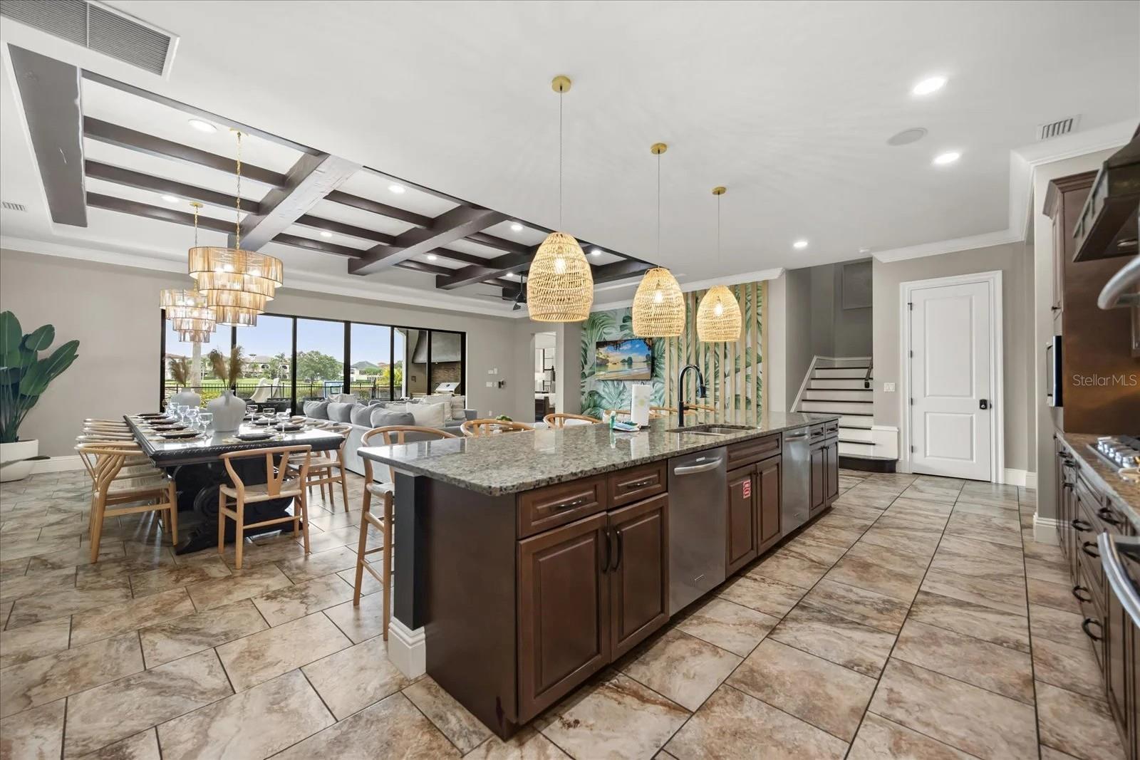 7846 PALMILLA COURT