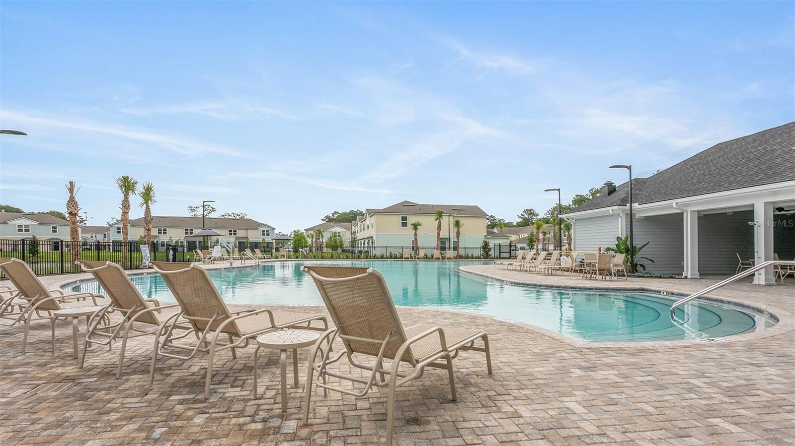 BRIDGEWATER - Residential