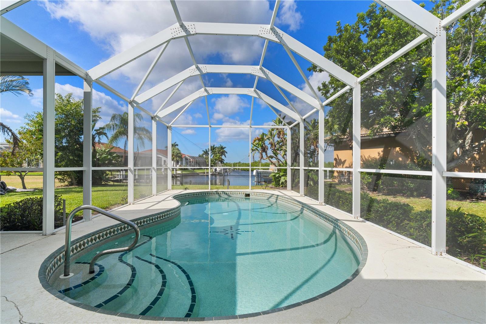 PUNTA GORDA ISLES SEC 15 - Residential