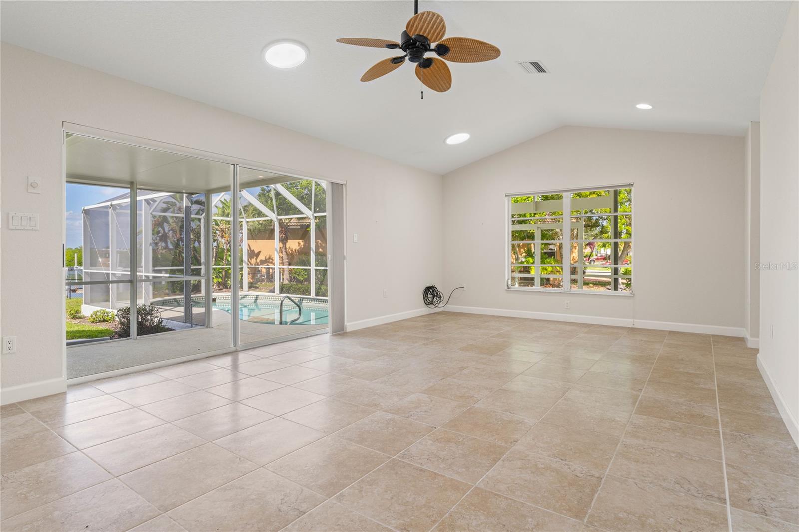 PUNTA GORDA ISLES SEC 15 - Residential