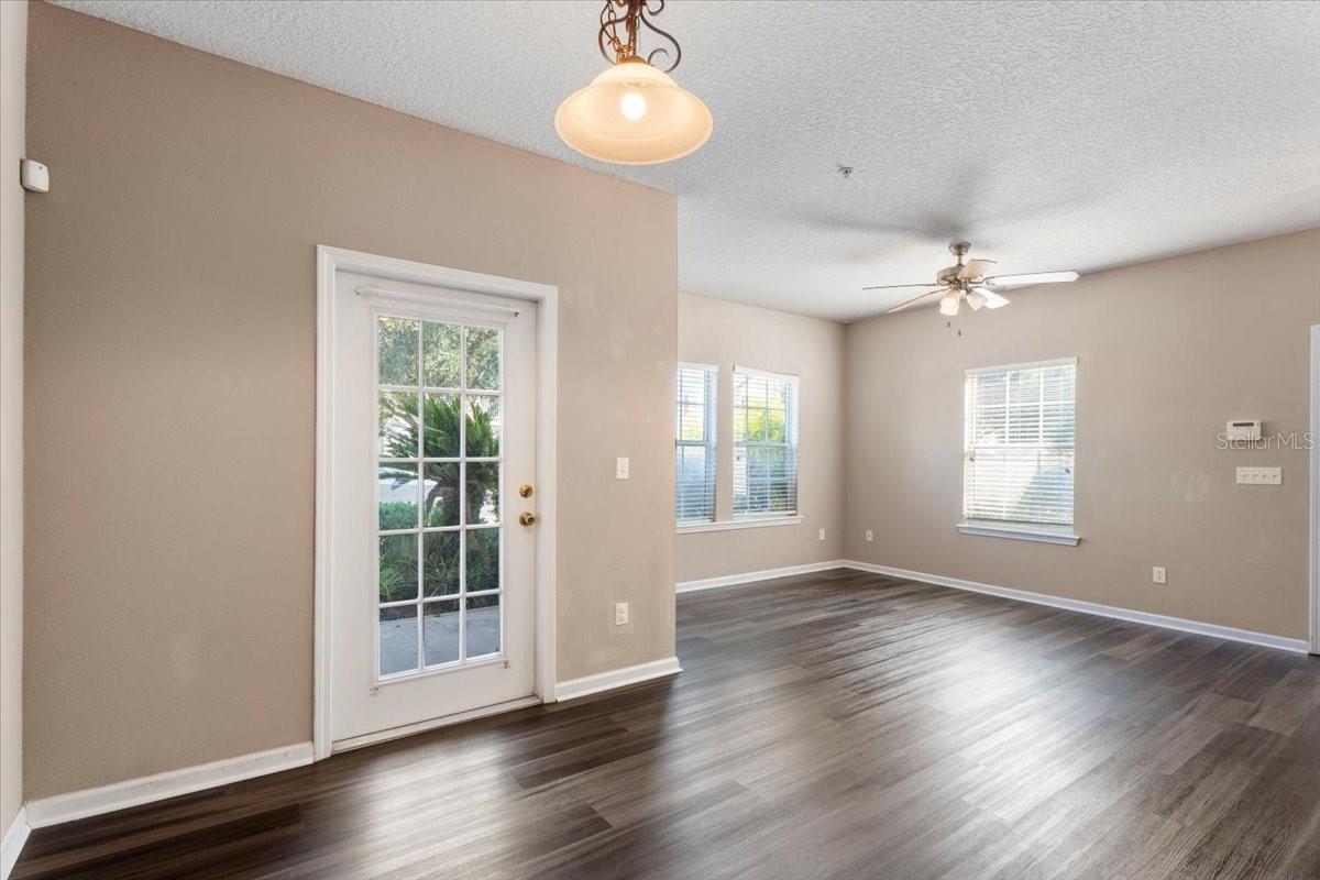 JENNINGS POINT AT OAKLEAF PLANTATION - Residential