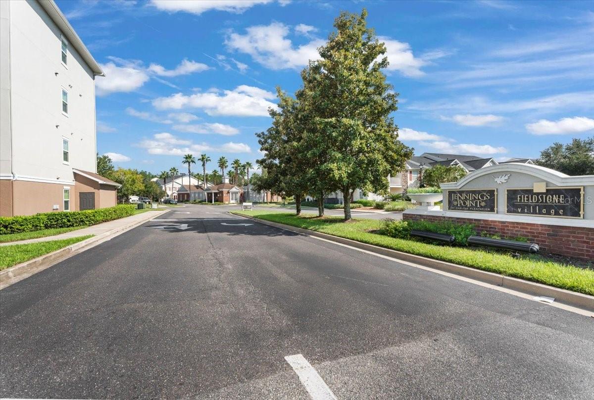 JENNINGS POINT AT OAKLEAF PLANTATION - Residential