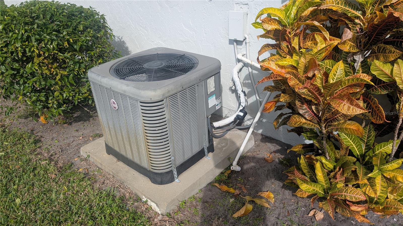 COUNTRY MANORS CONDO 01-08 - Residential