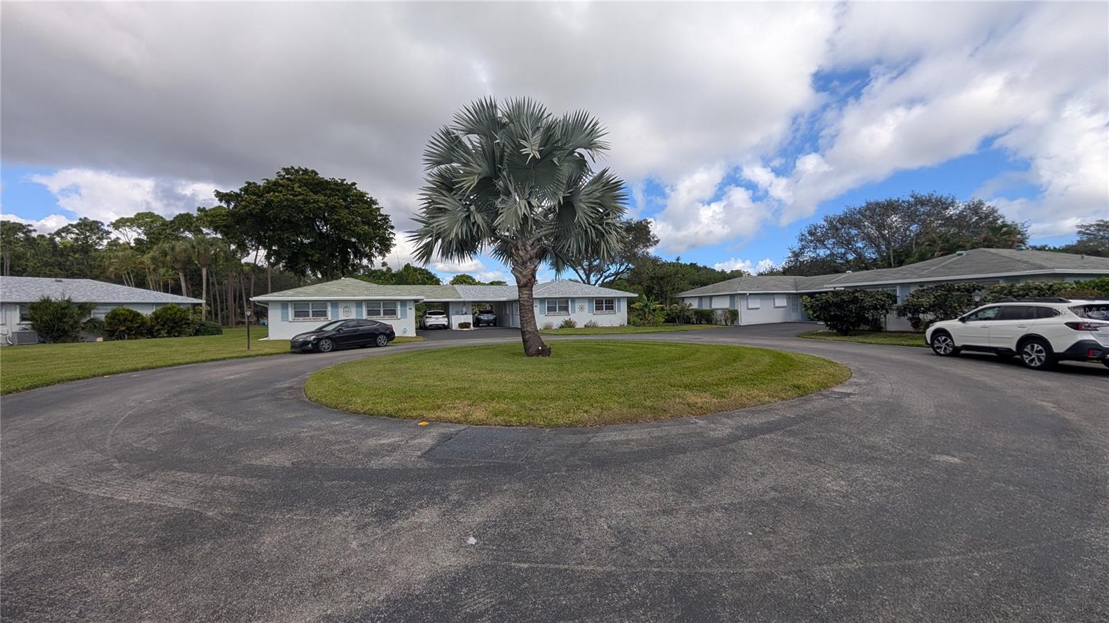 COUNTRY MANORS CONDO 01-08 - Residential