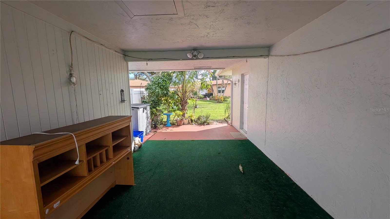 COUNTRY MANORS CONDO 01-08 - Residential