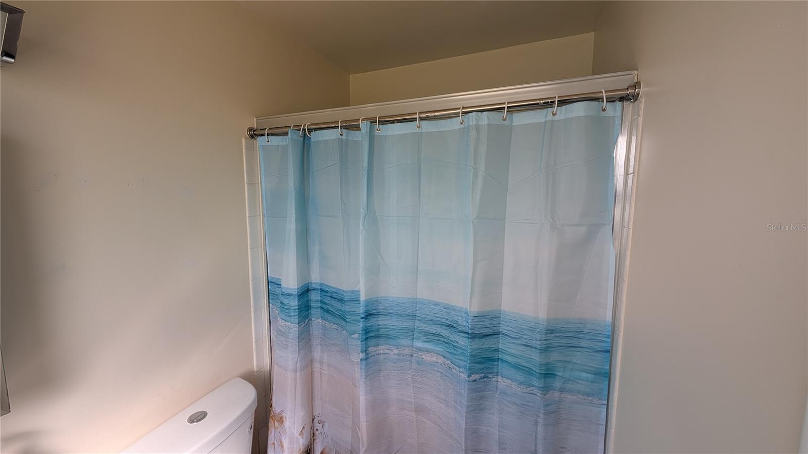 COUNTRY MANORS CONDO 01-08 - Residential