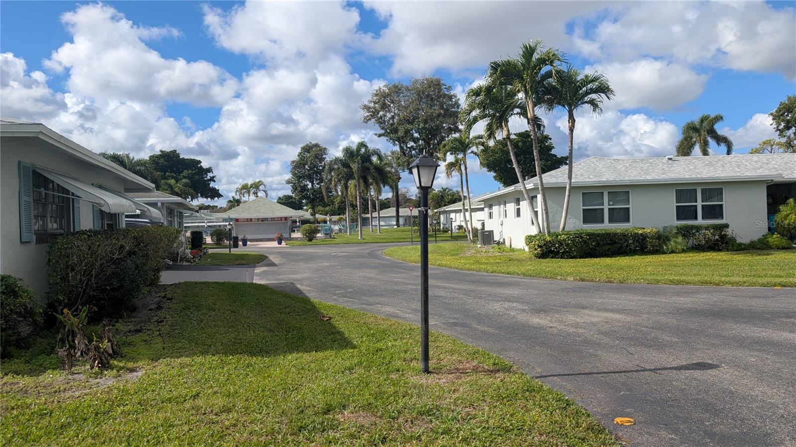 COUNTRY MANORS CONDO 01-08 - Residential