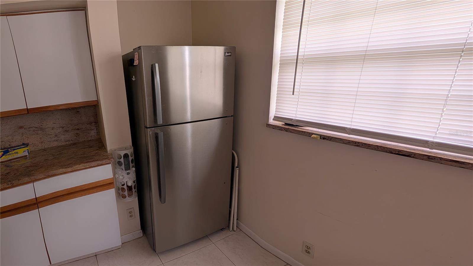 COUNTRY MANORS CONDO 01-08 - Residential