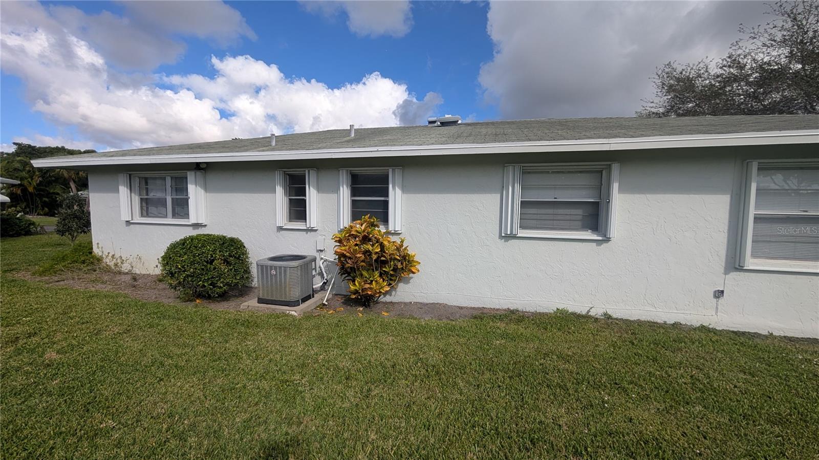 COUNTRY MANORS CONDO 01-08 - Residential