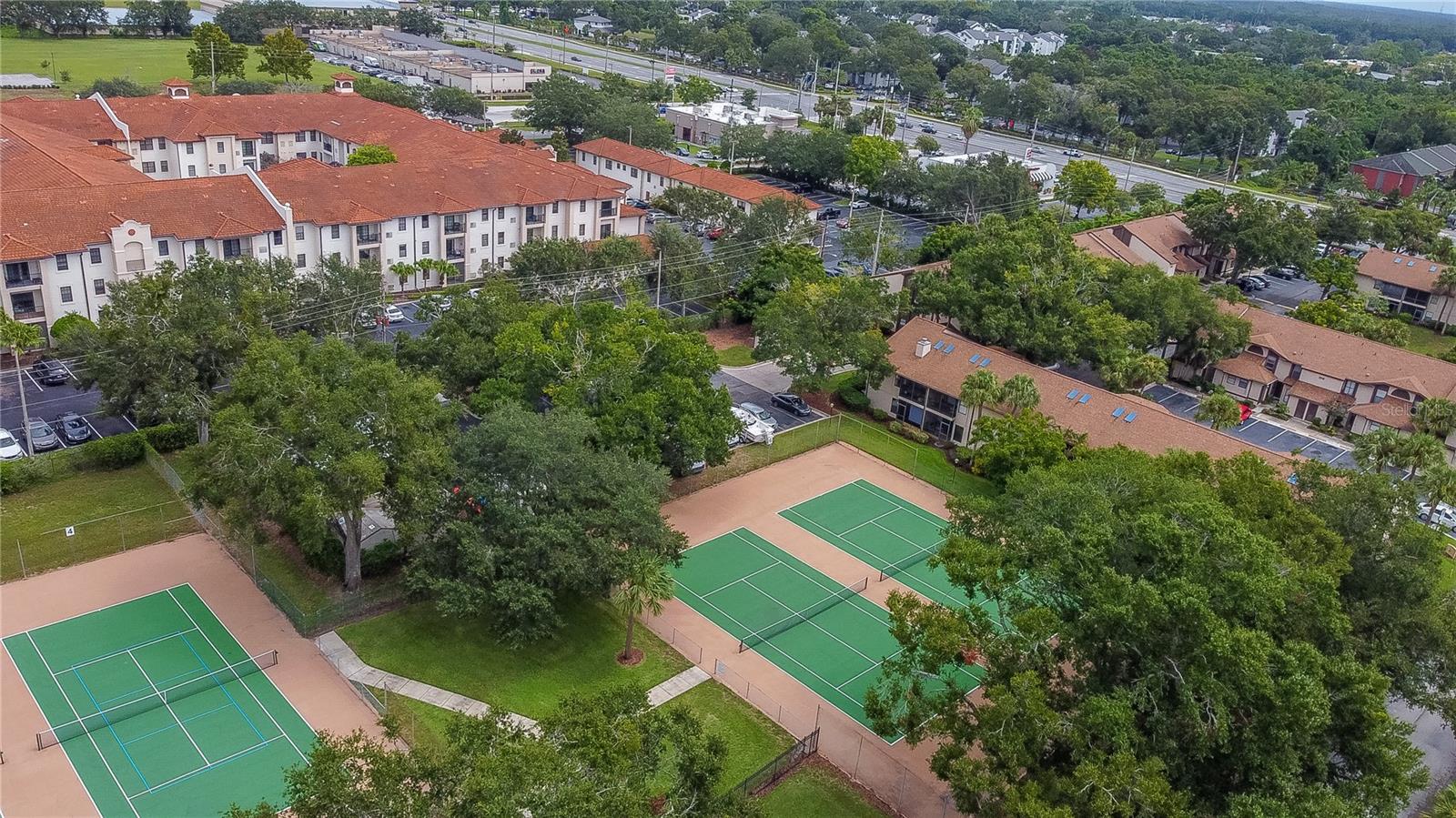 WIMBLEDON PARK #I - Residential Lease