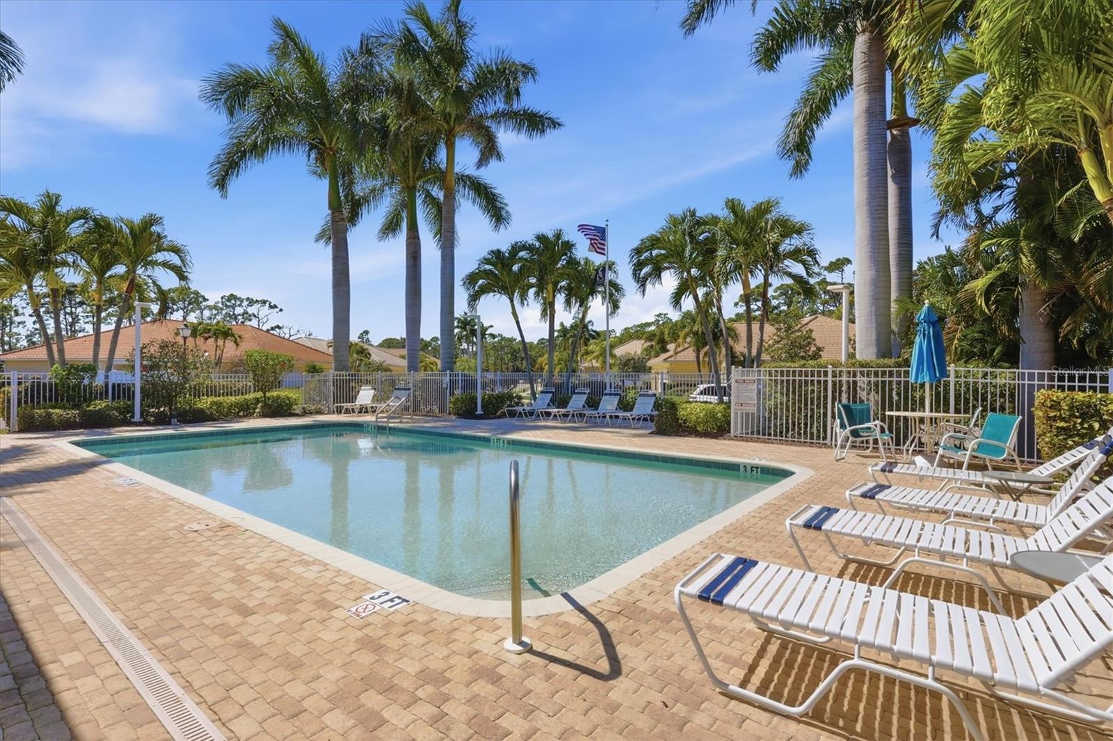 ARTISTS ENCLAVE - Residential