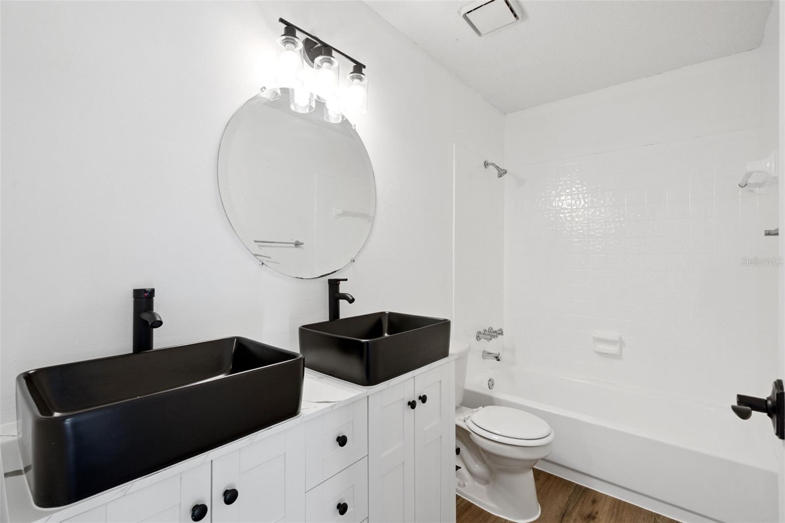 HIDDEN SPGS CONDO - Residential