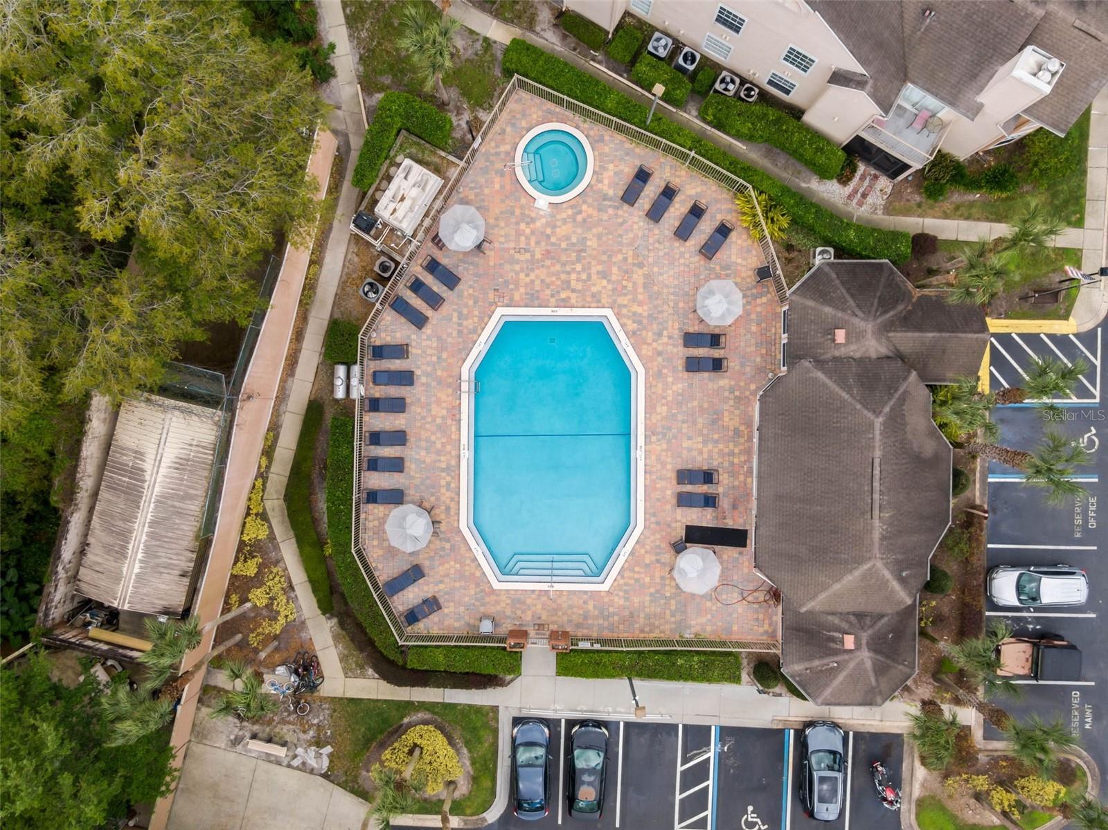 HIDDEN SPGS CONDO - Residential