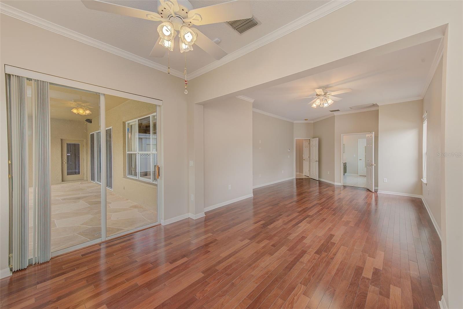 VILLAROSA - Residential