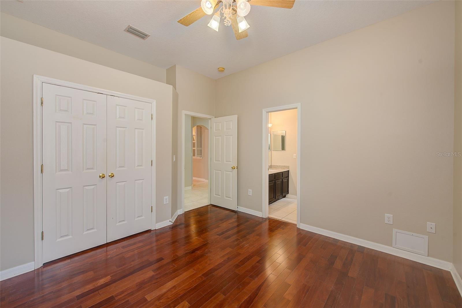 VILLAROSA - Residential