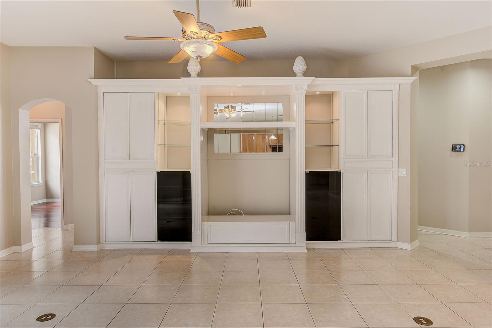 VILLAROSA - Residential