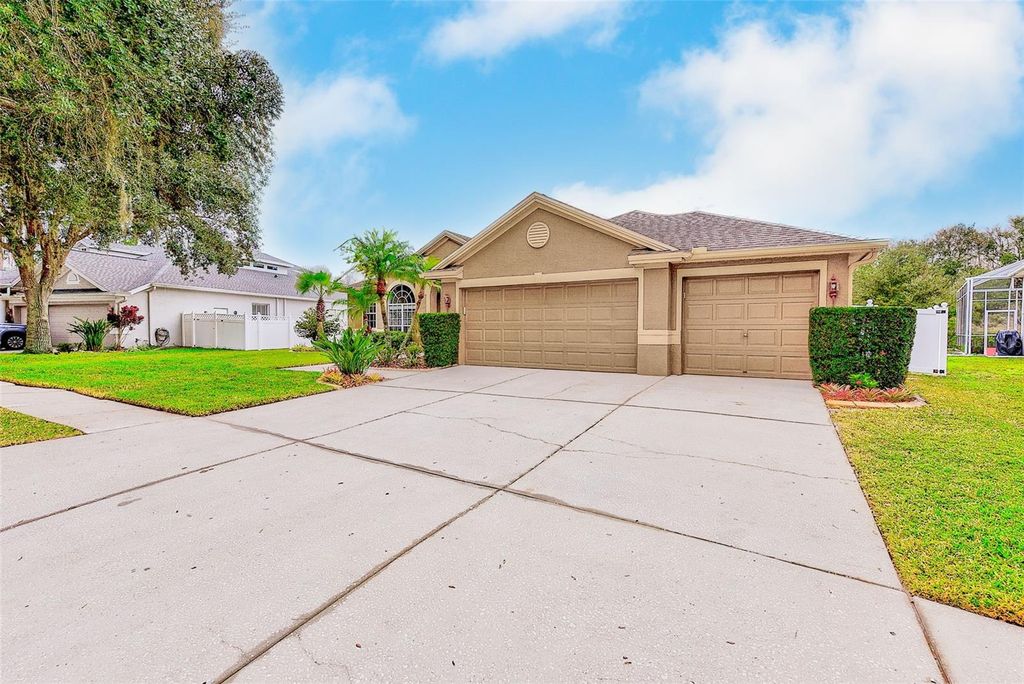 Photo of 5516 Garden Arbor Drive, Lutz, FL 33558 (MLS # TB8461544)