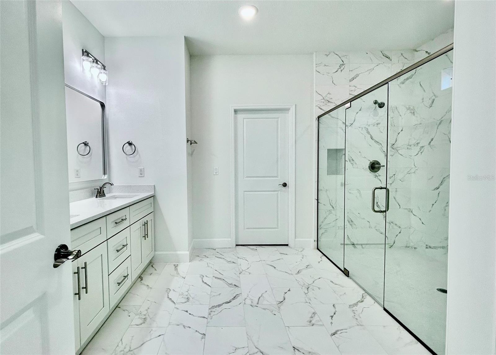 CITRUS SPGS UNIT 03 - Residential