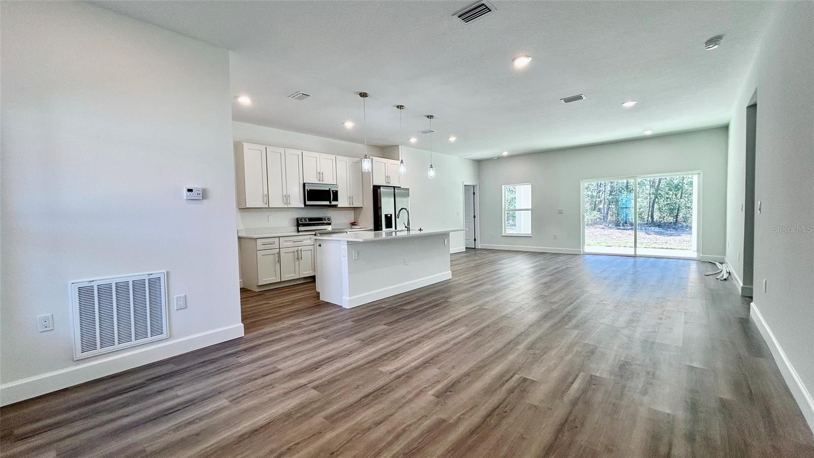 CITRUS SPGS UNIT 03 - Residential