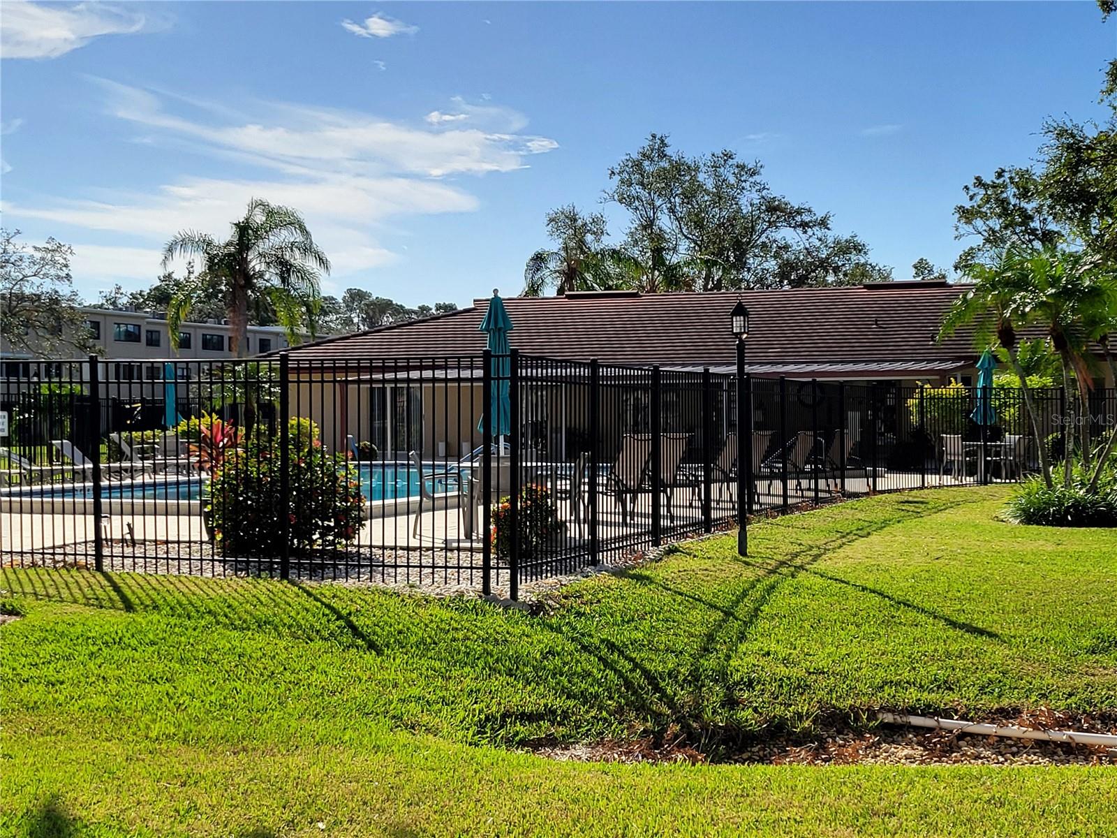 WINSTON PARK NORTHEAST - Residential