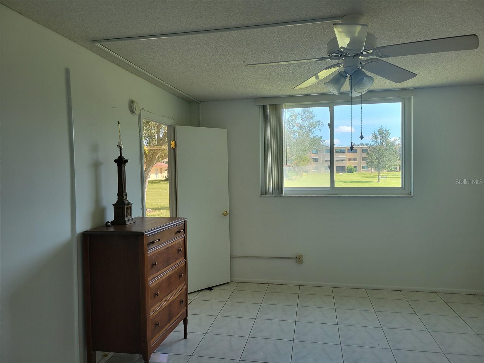WINSTON PARK NORTHEAST - Residential