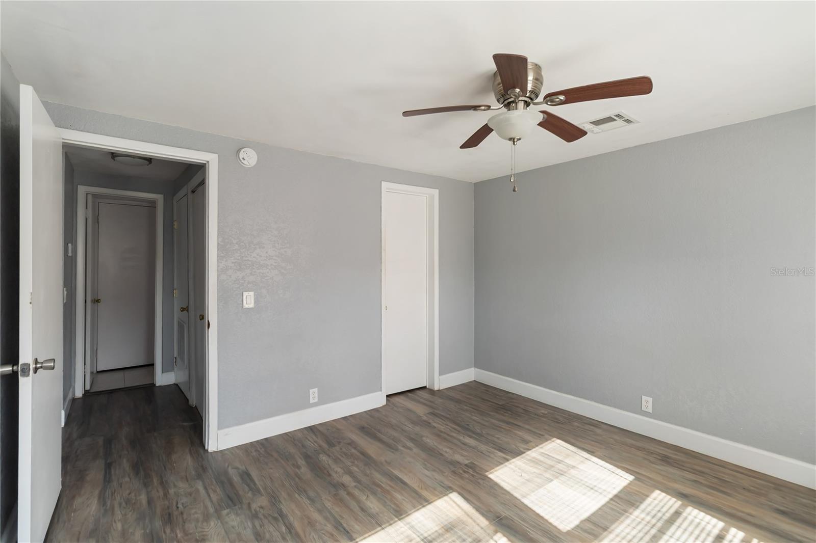 TOWNHOMES WINTER GARDEN - Residential Lease