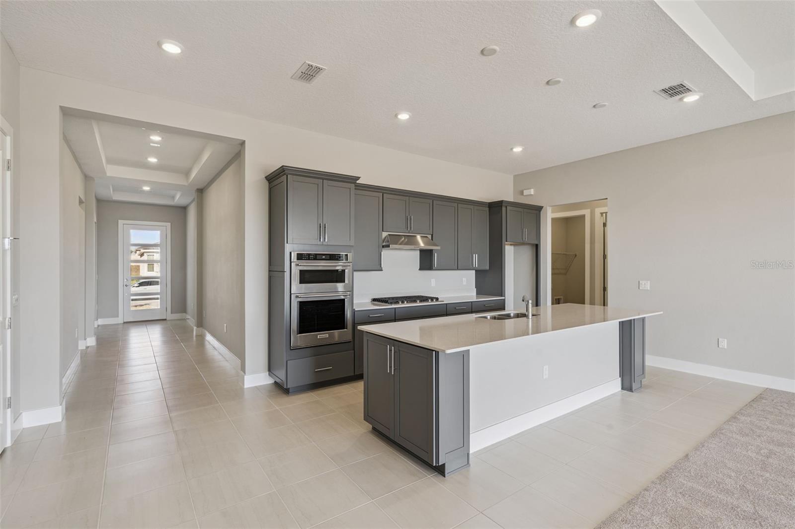 PARKSIDE TRAILS - Residential