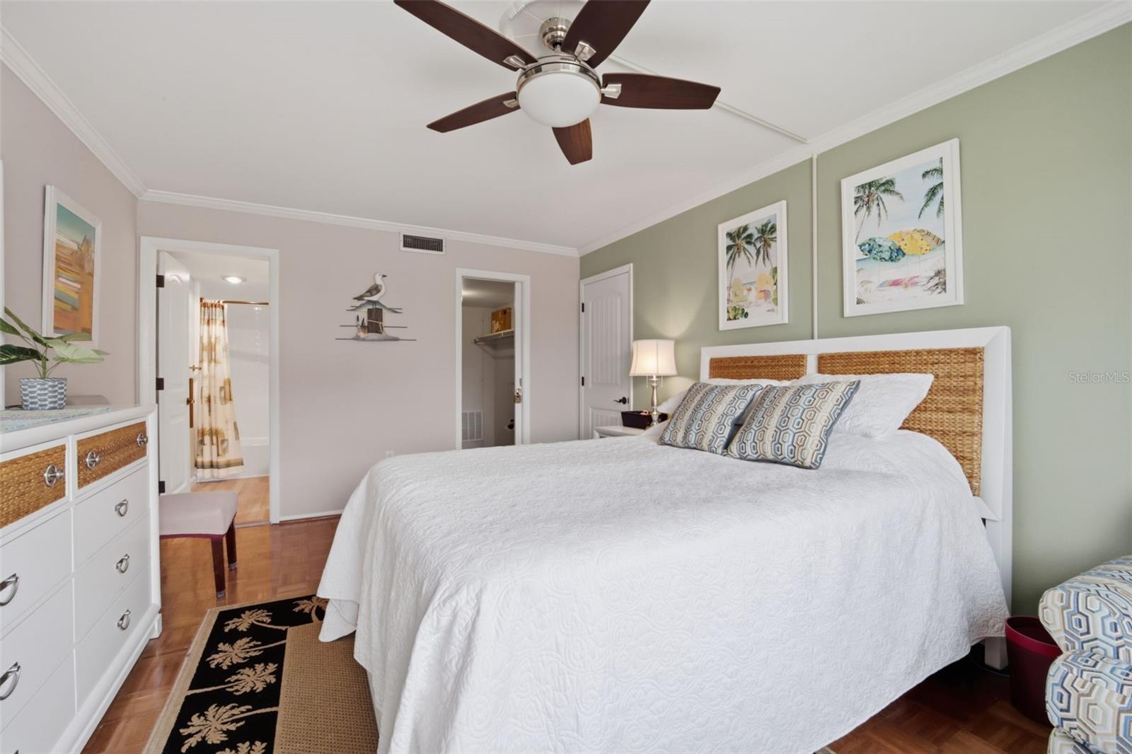 RIVER OAKS APTS SEC A - Residential