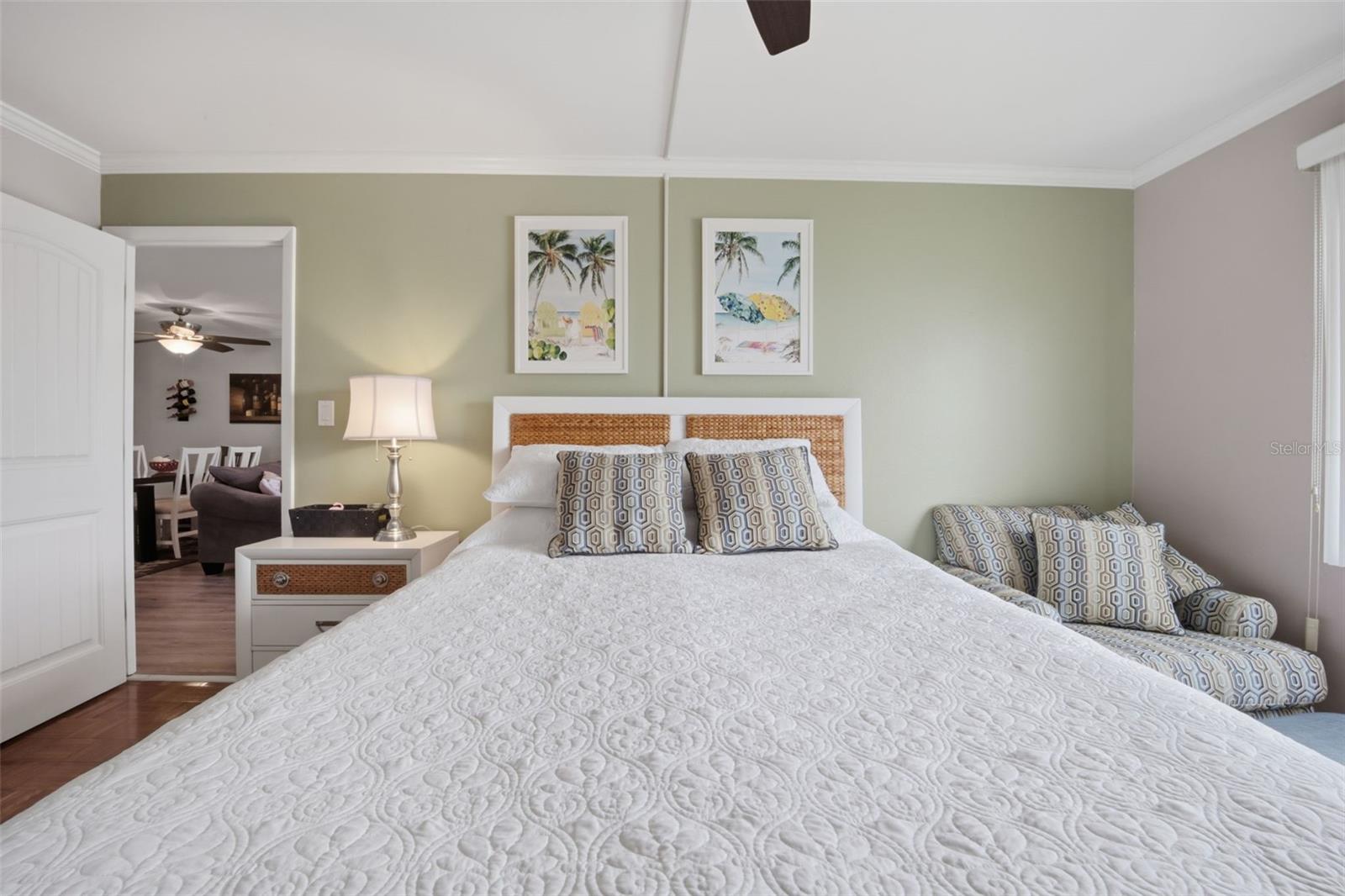 RIVER OAKS APTS SEC A - Residential