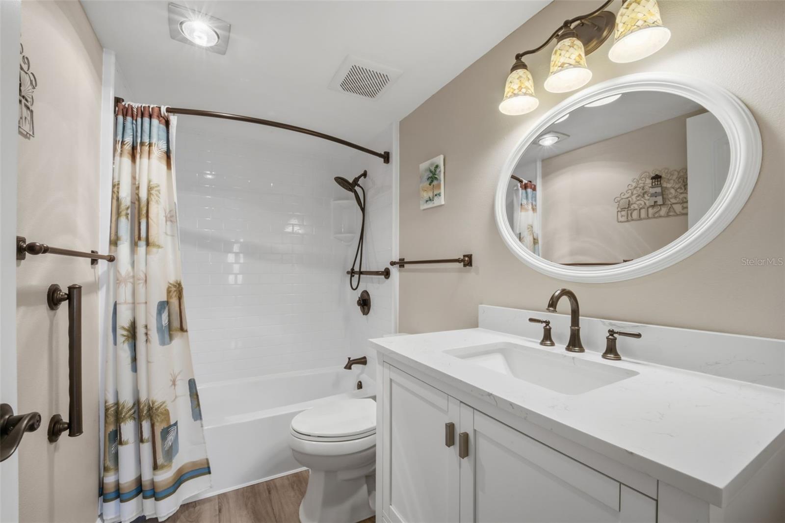 RIVER OAKS APTS SEC A - Residential