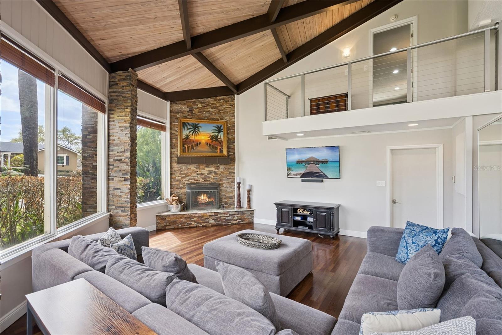 LAKE JEWEL HILLS - Residential