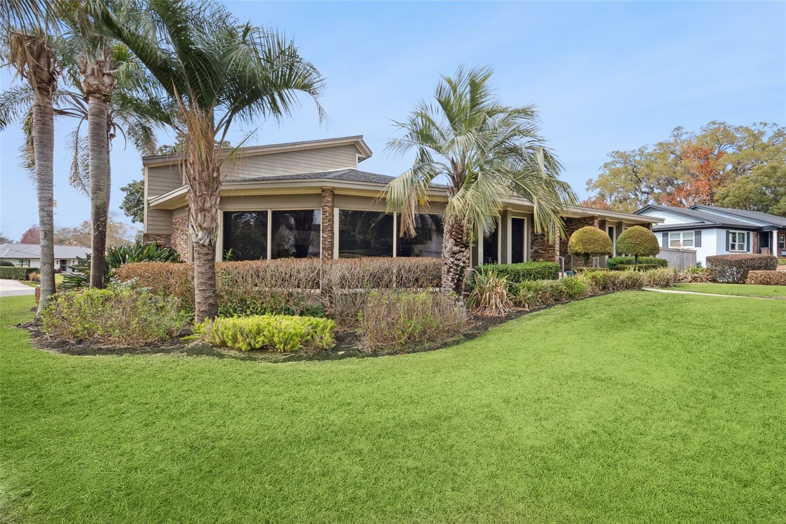 3226 S OSCEOLA AVENUE