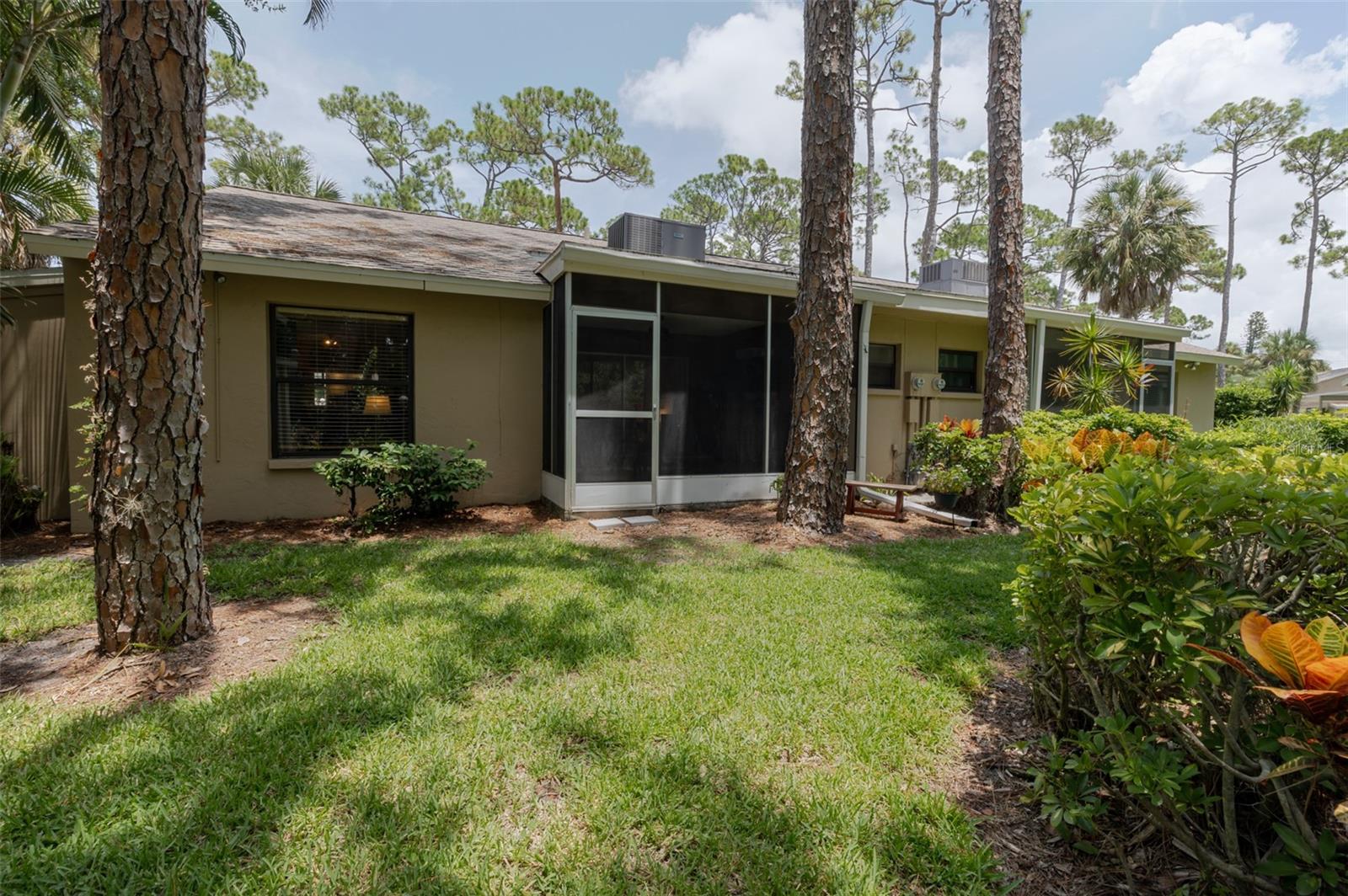 VILLAGE GARDENS - Residential