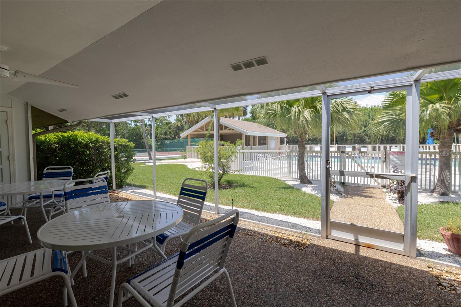 VILLAGE GARDENS - Residential