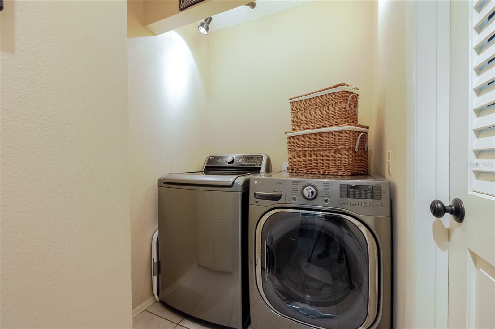 VILLAGE GARDENS - Residential