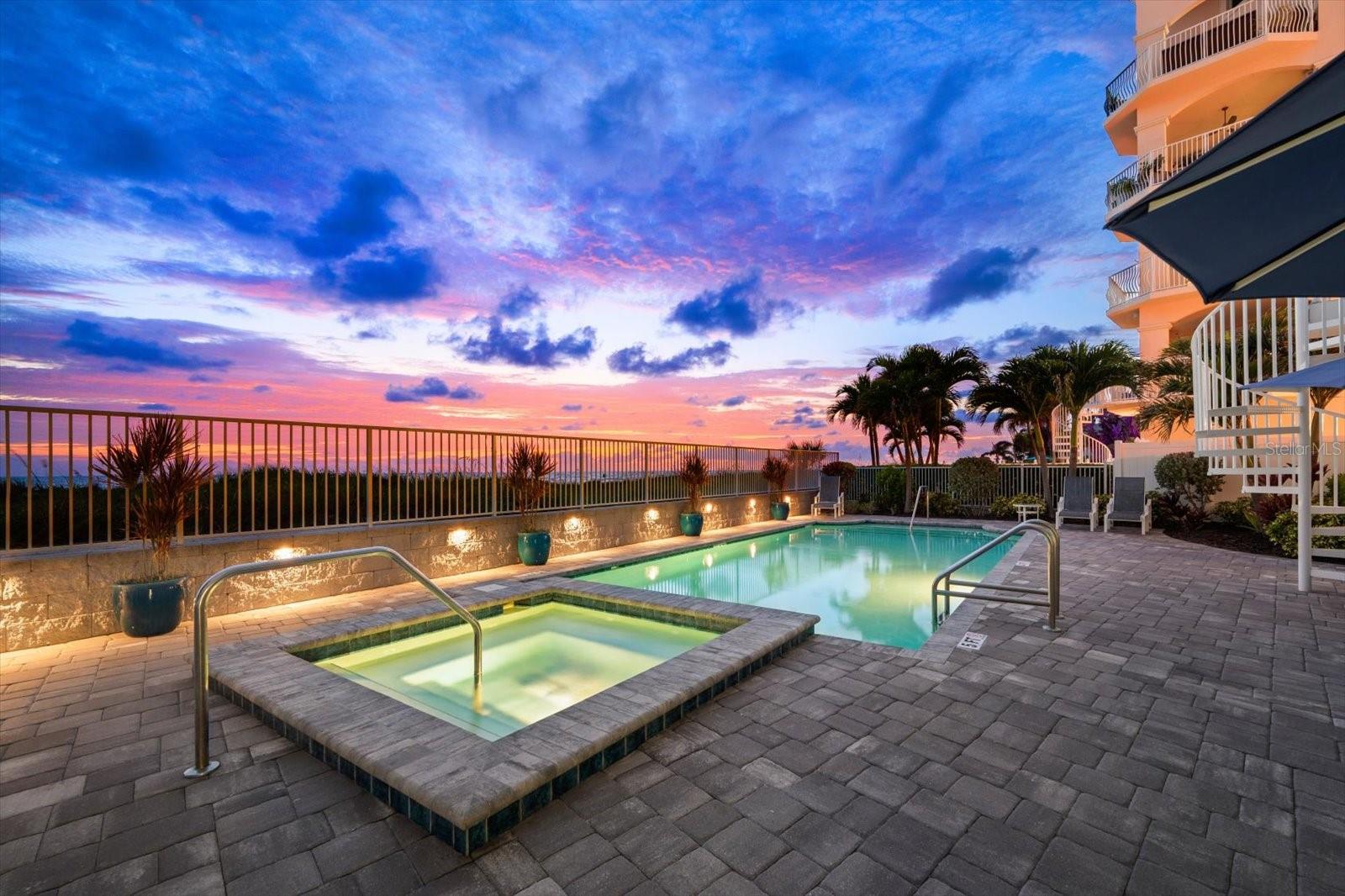 ONELLA CONDO - Residential