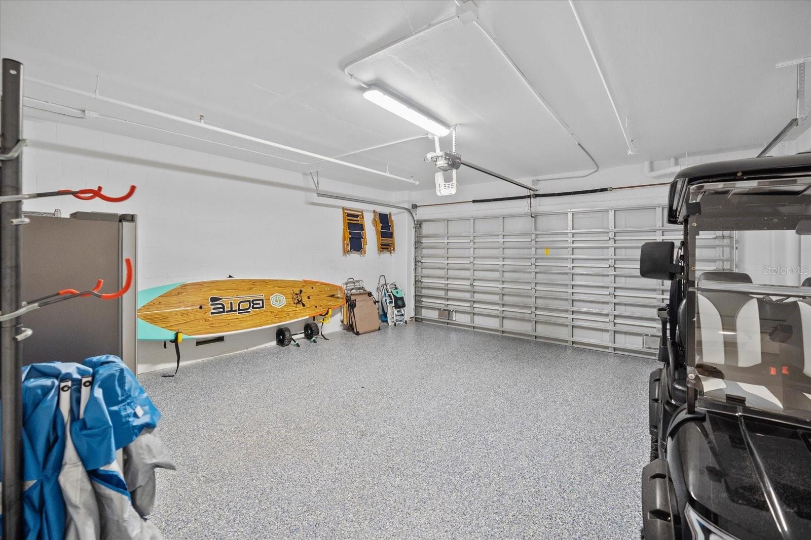 ONELLA CONDO - Residential