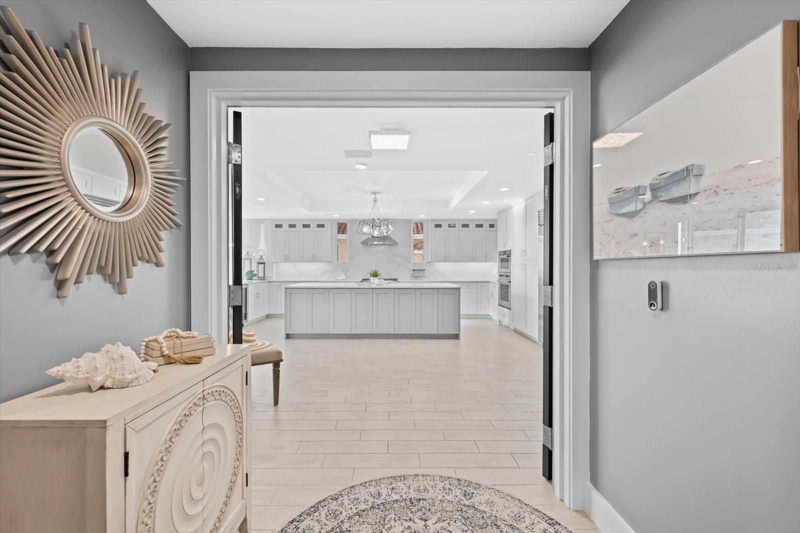 ONELLA CONDO - Residential