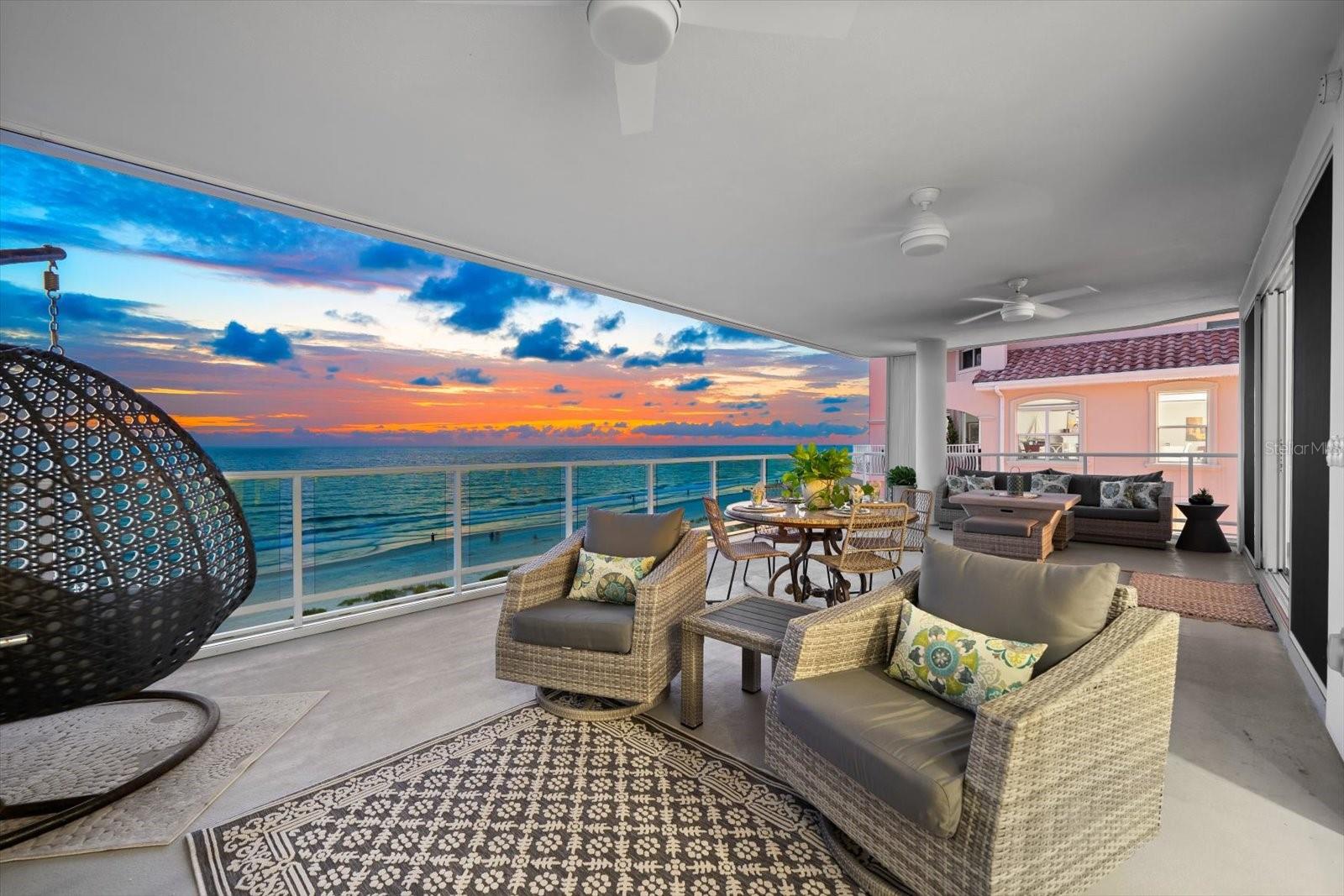 ONELLA CONDO - Residential