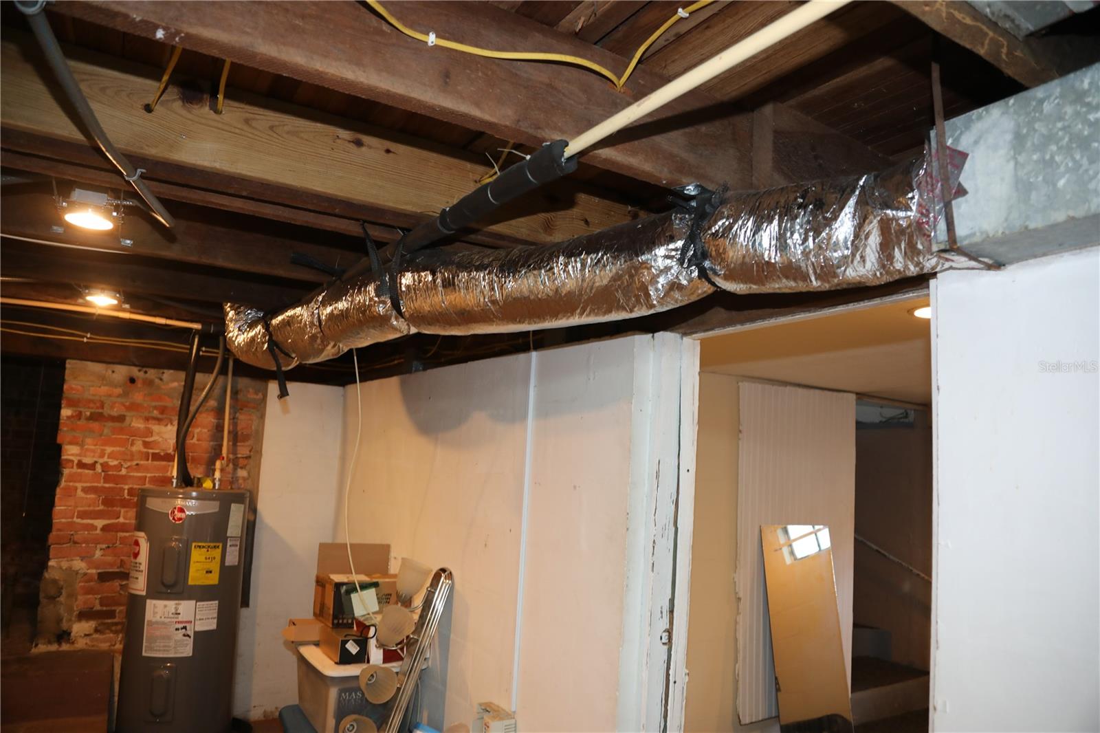 SULPHUR SPGS - Residential Income