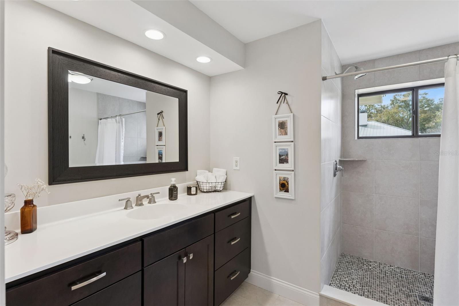 SOUTH BAY SEC 01B - Residential