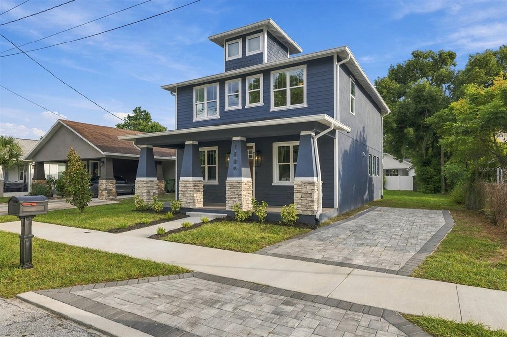 Photo of 1509 E Knollwood Street, Tampa, FL 33610 (MLS # TB8555379)