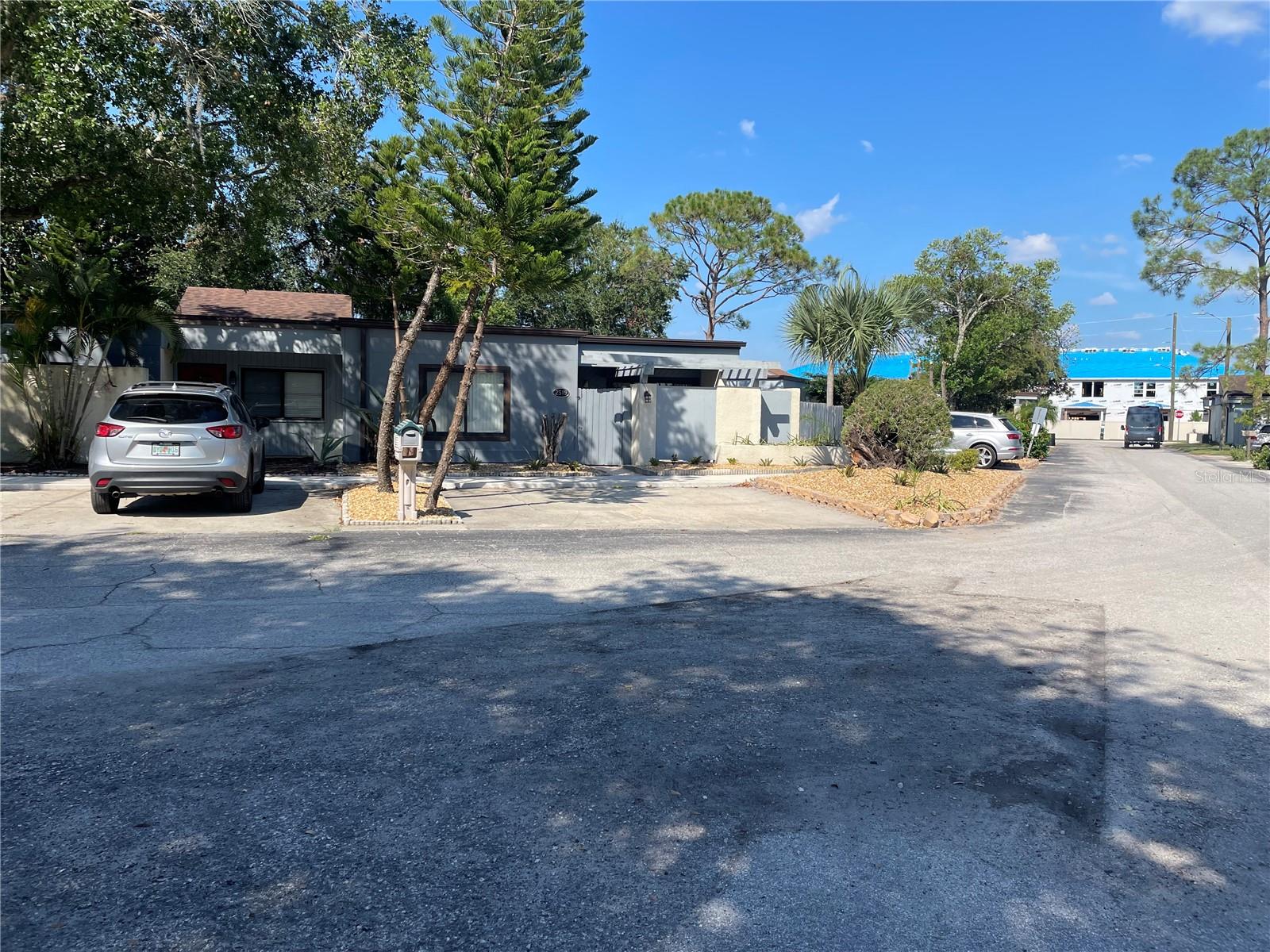 WINDWARD SQUARE SEC 1 - Residential