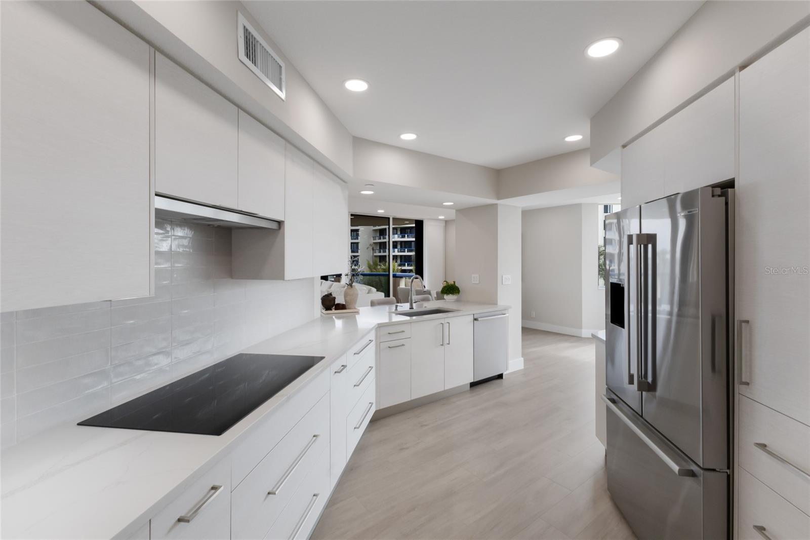 FAIRWAY BAY 3 - Residential