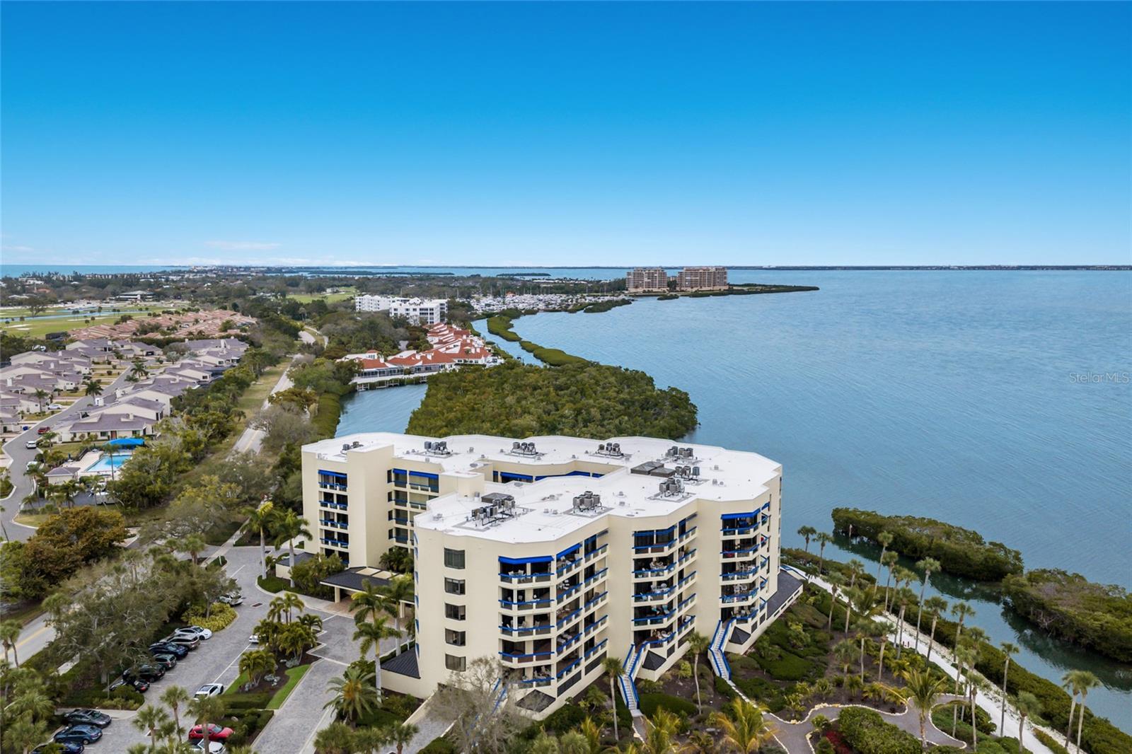 FAIRWAY BAY 3 - Residential
